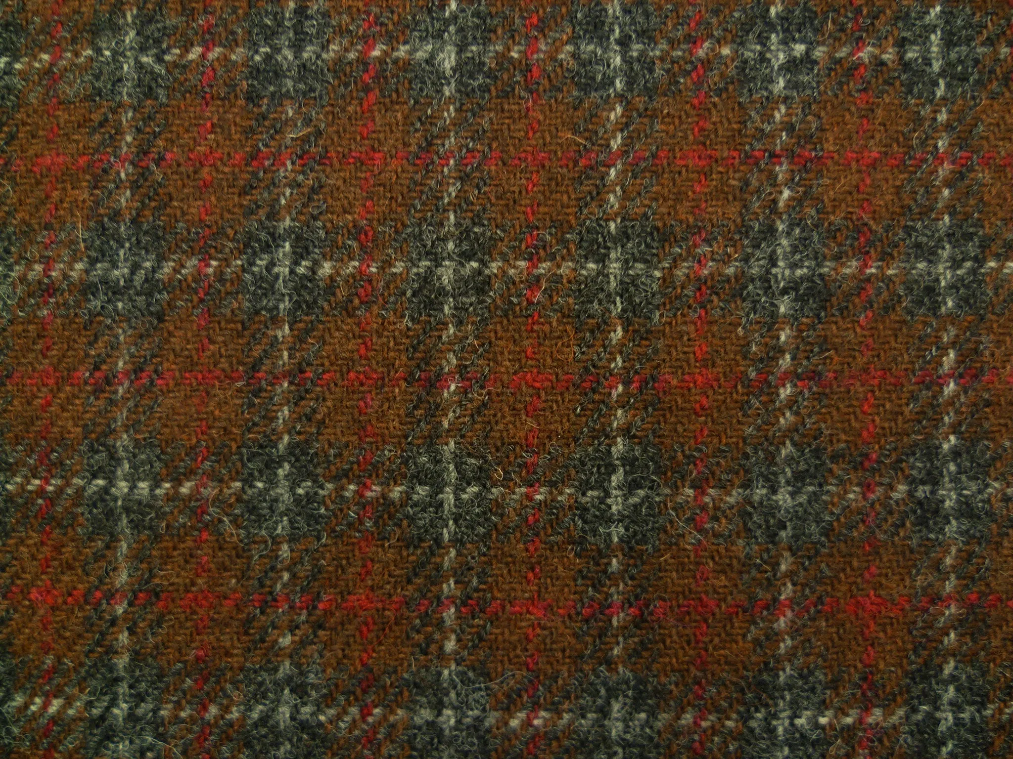100 % Wool ( NEW )
