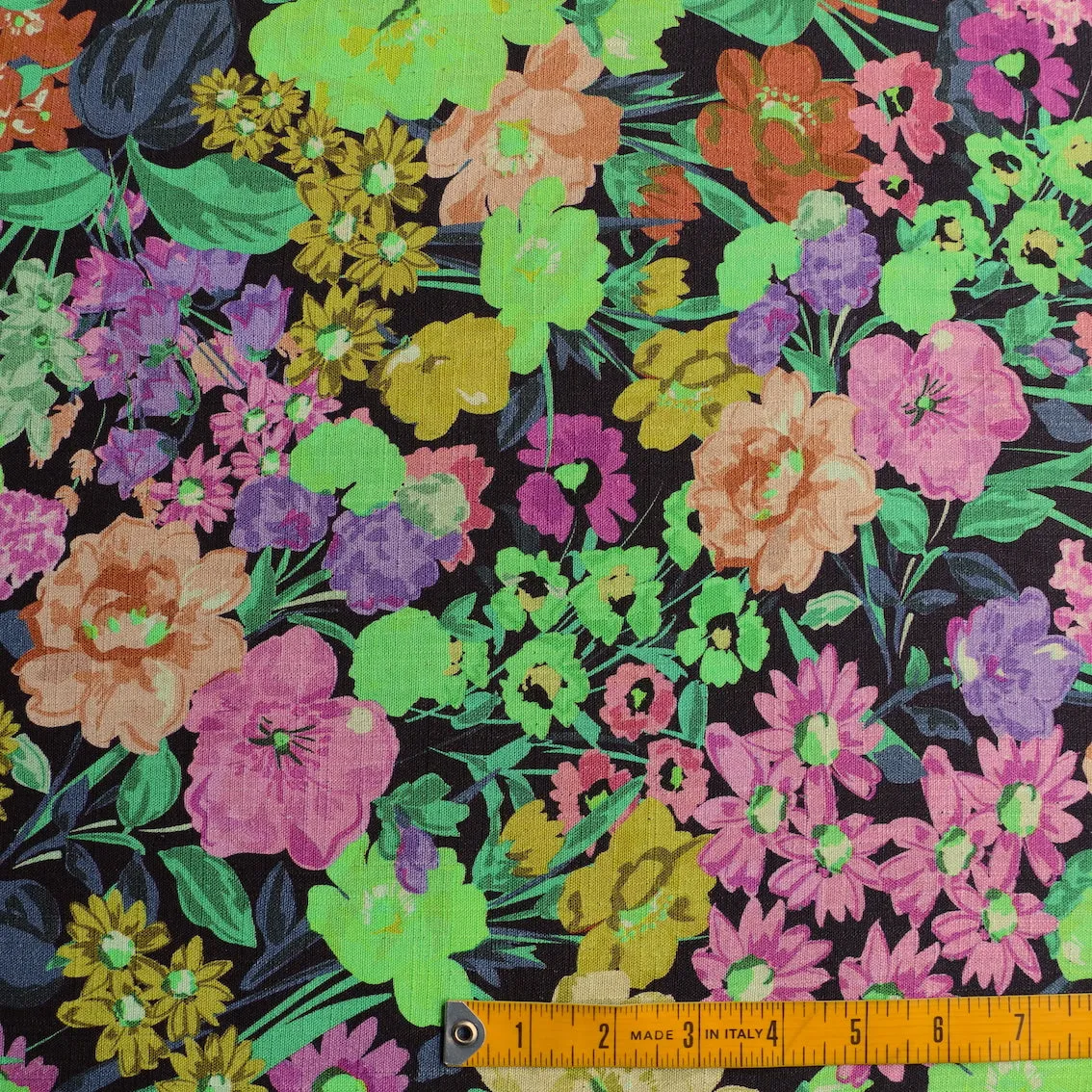 A Bunch Of Flowers Viscose/Linen Blend