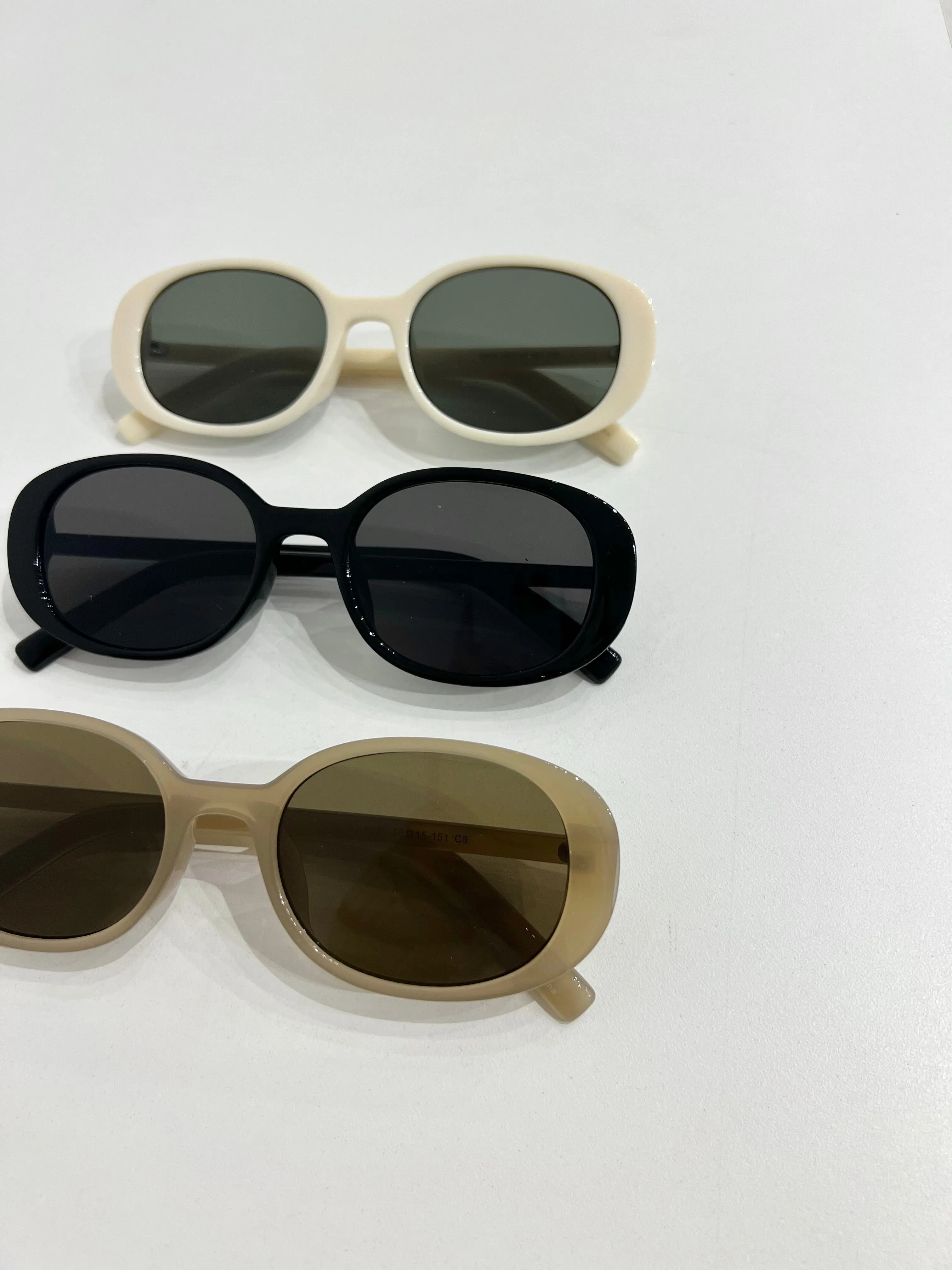 BILLY Large oval sunnies