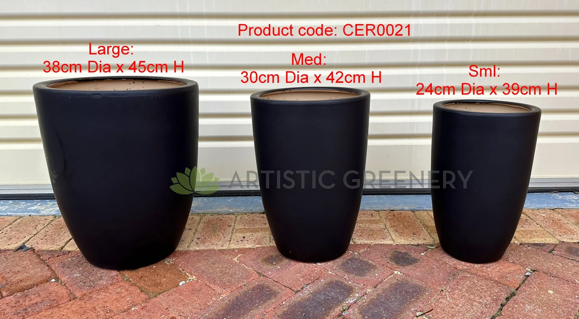 Black Curved Planter Matt Finish - Round (Ceramic) CER0021