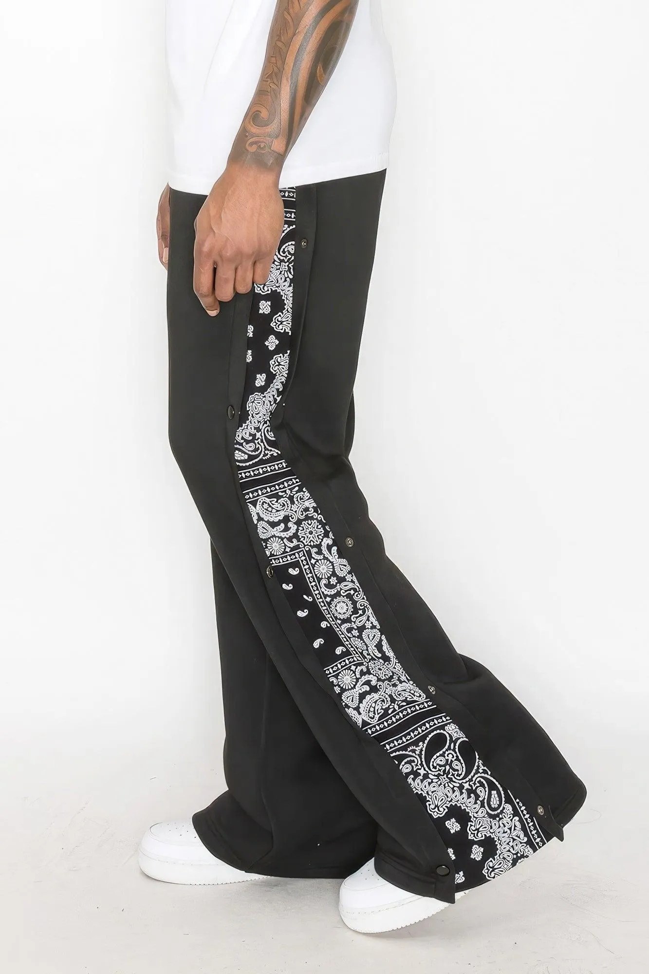 Black Flared Bandana Fleece Pants