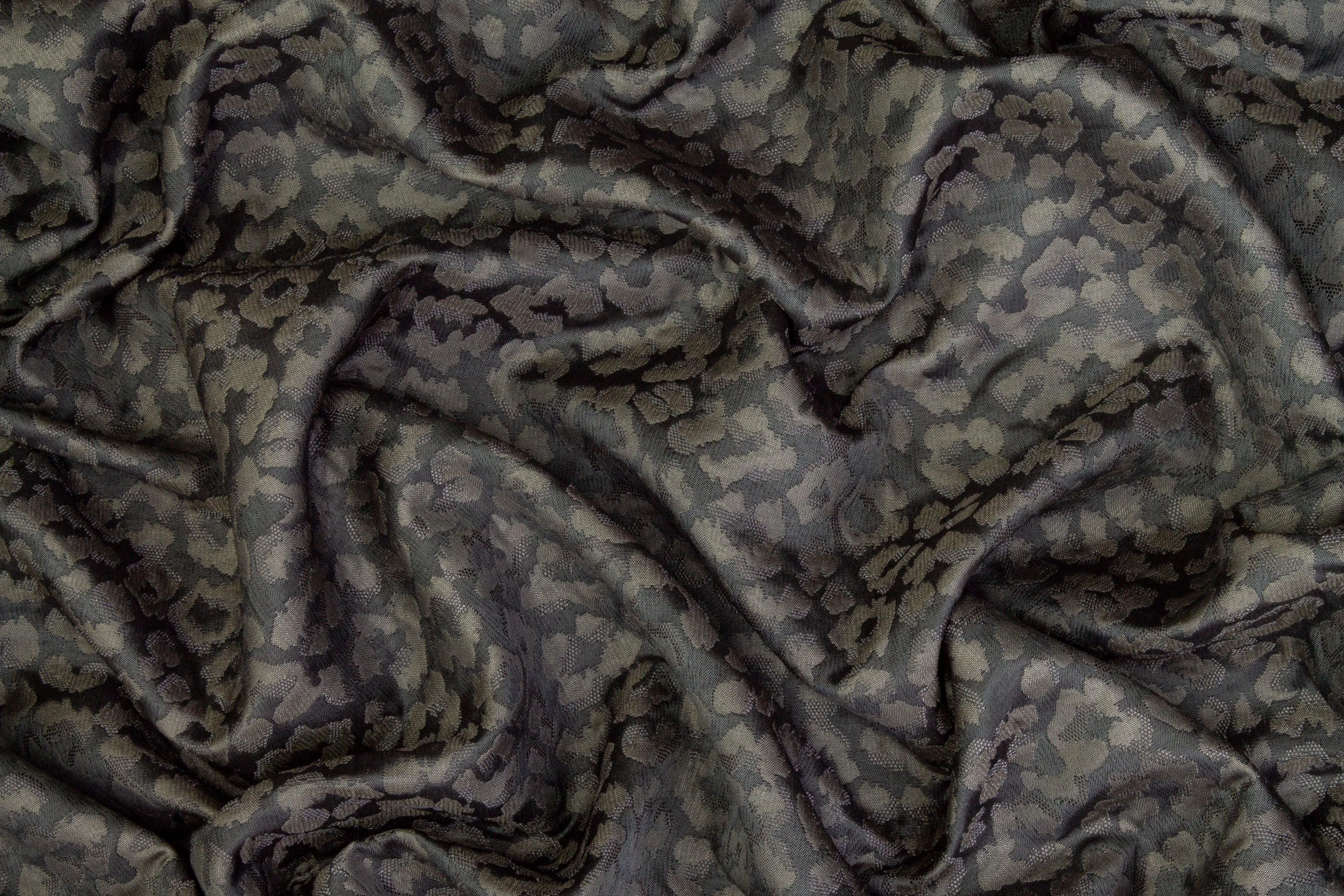 Cheetah Design Jacquard - Gunmetal Gray