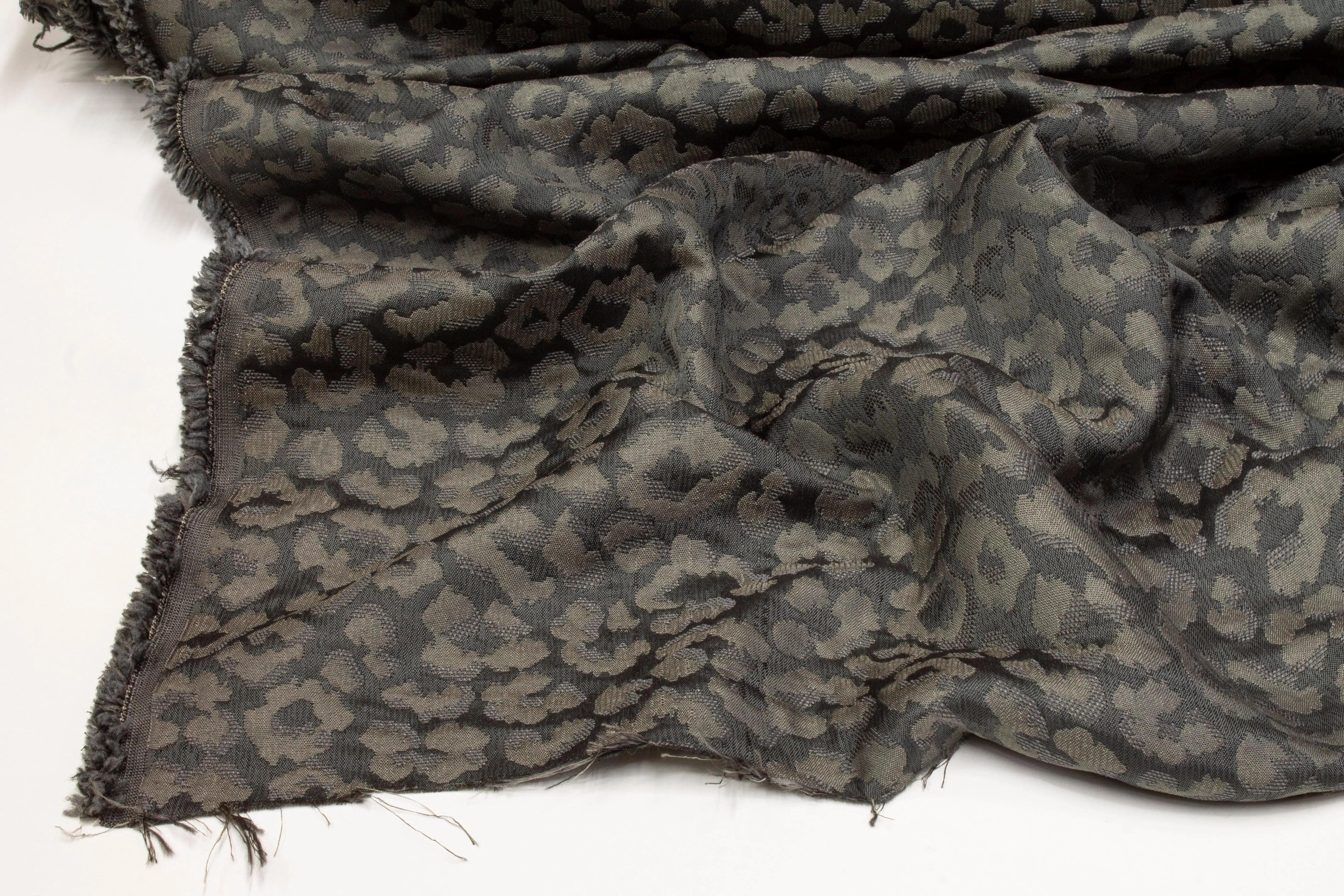 Cheetah Design Jacquard - Gunmetal Gray