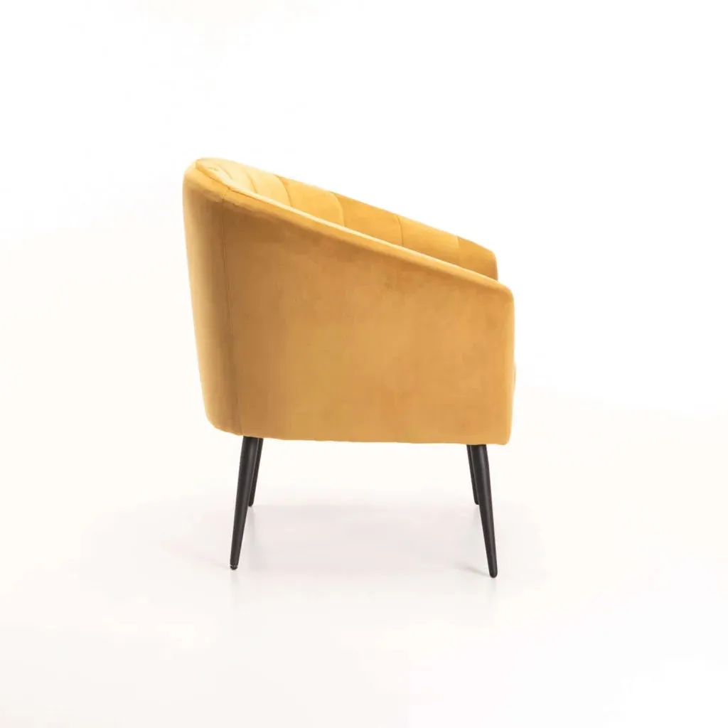 COLT VELVET CHAIR - BLACK LEG