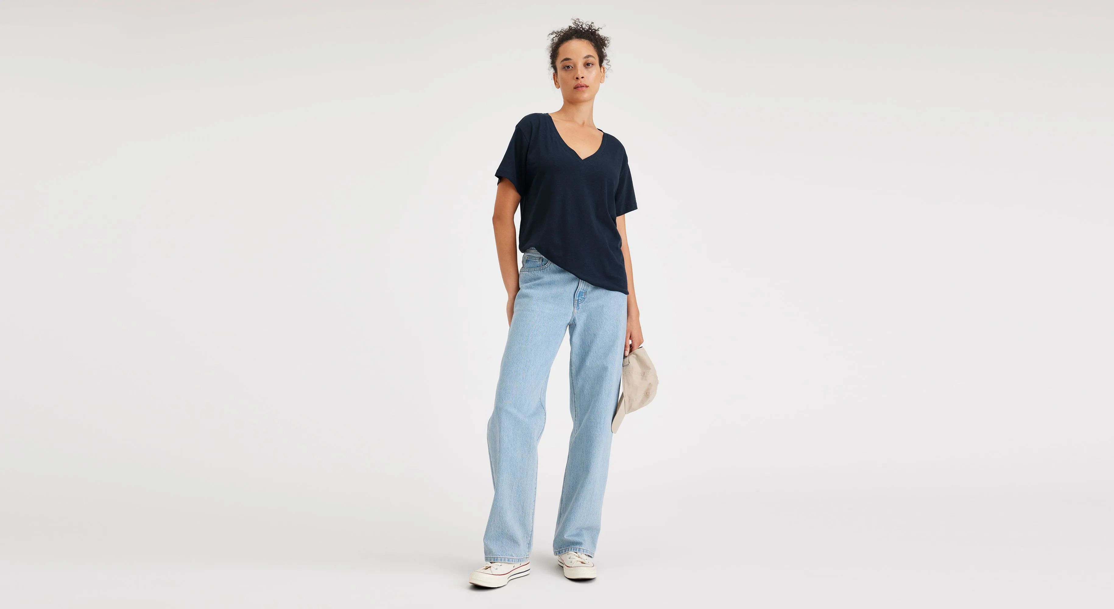 Deep V-Neck Tee, Regular Fit