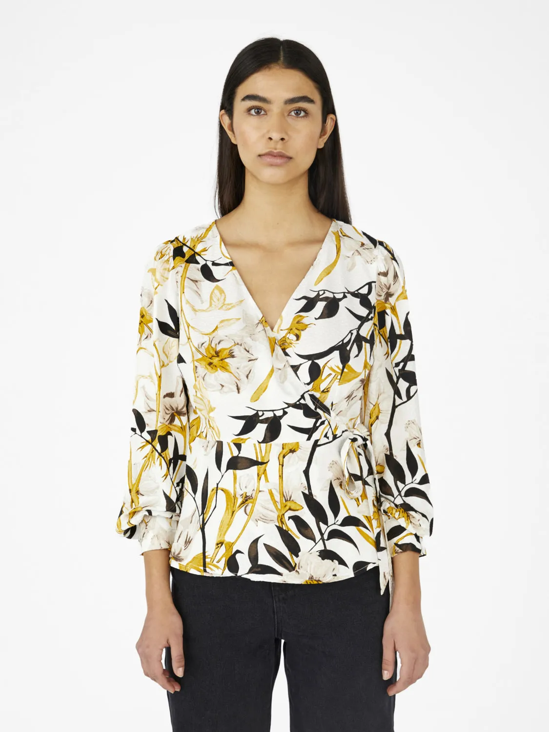 Dina Wrap Top (Cloud Dancer)