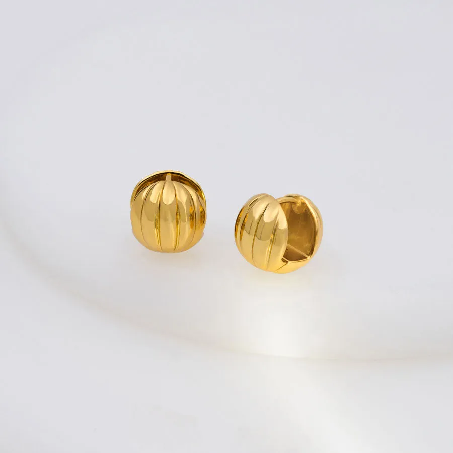 Dome Ripple Gold 11mm Earrings