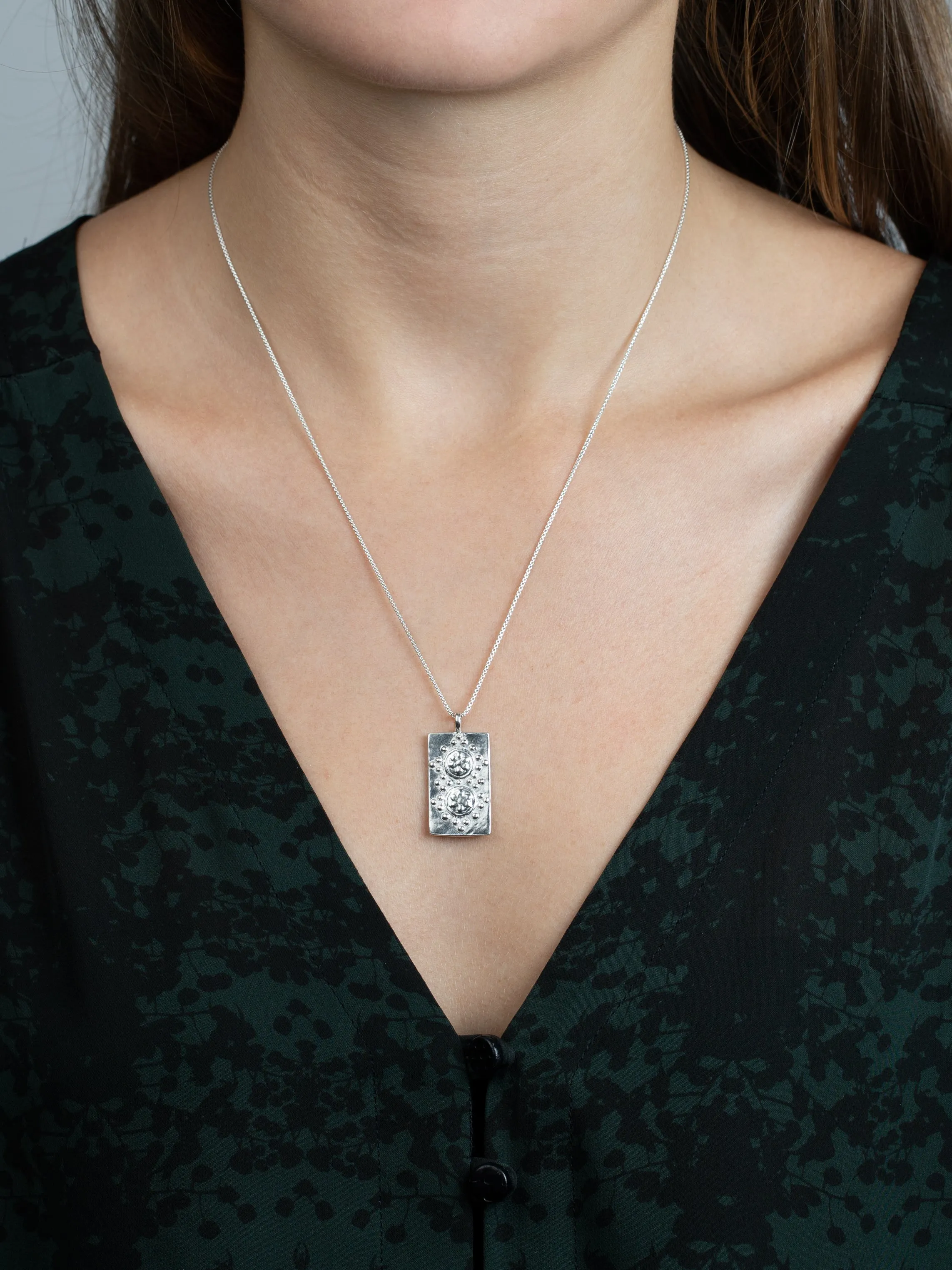 Double Star Necklace "beauty in the pause"