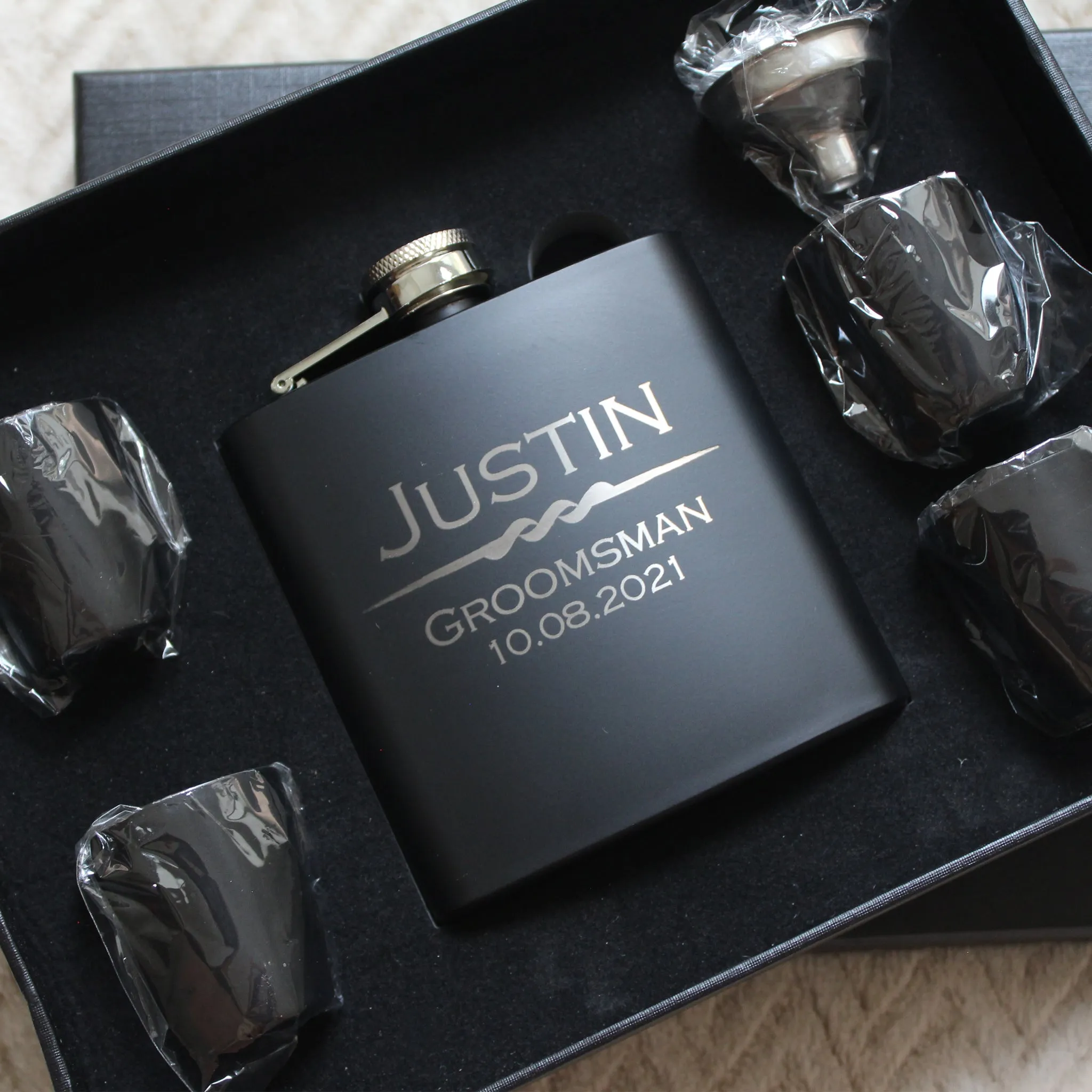 Flask - 6 Piece Black Flask Set