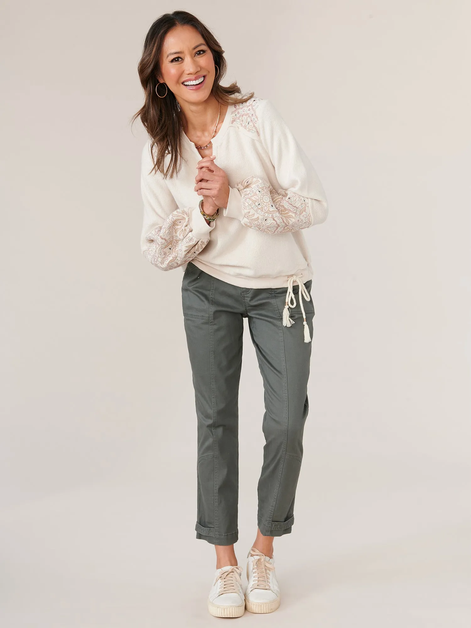 Long Blouson Sleeve Die Cut Embroidered Soft Sweatshirt