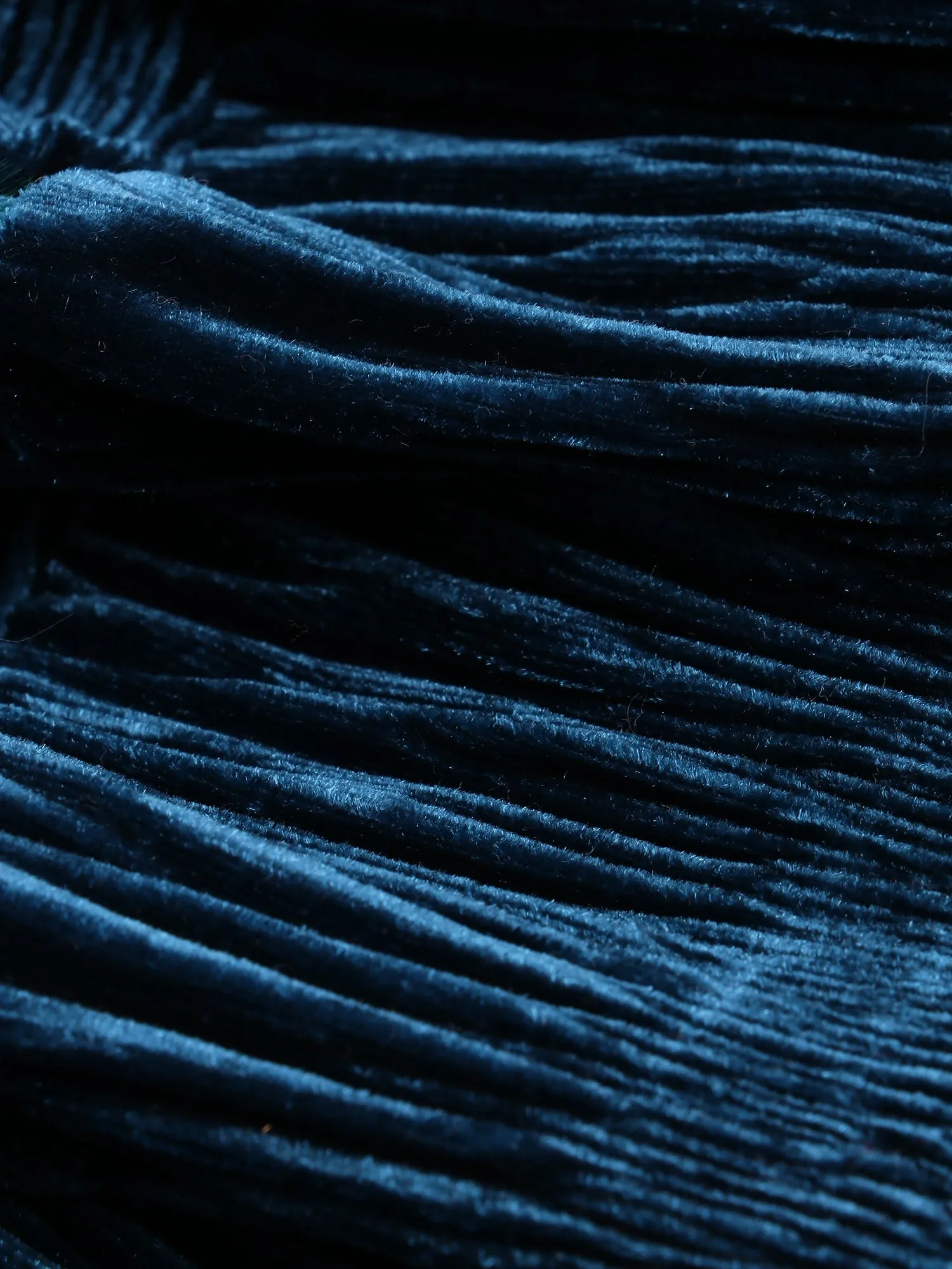 Midsize Soft Velvet Ruching Shirt