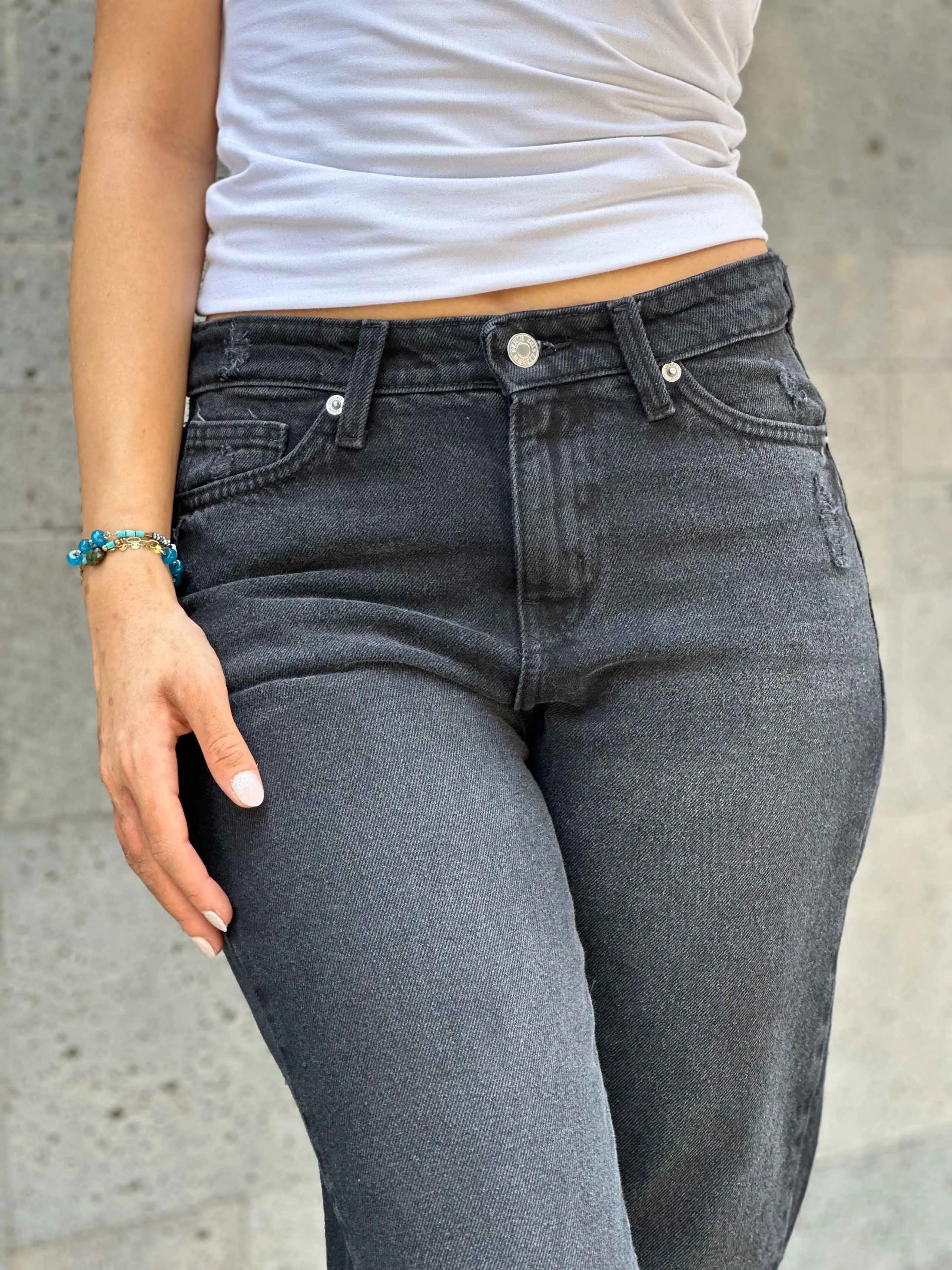 Mom-Fit - Charcoal Black.