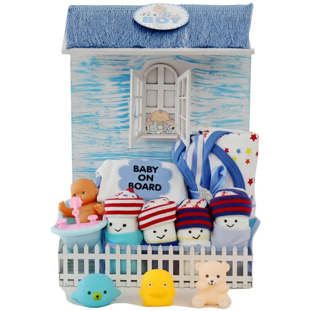 Newborn Baby Boy Picket Fence House Hamper (0-12 months)