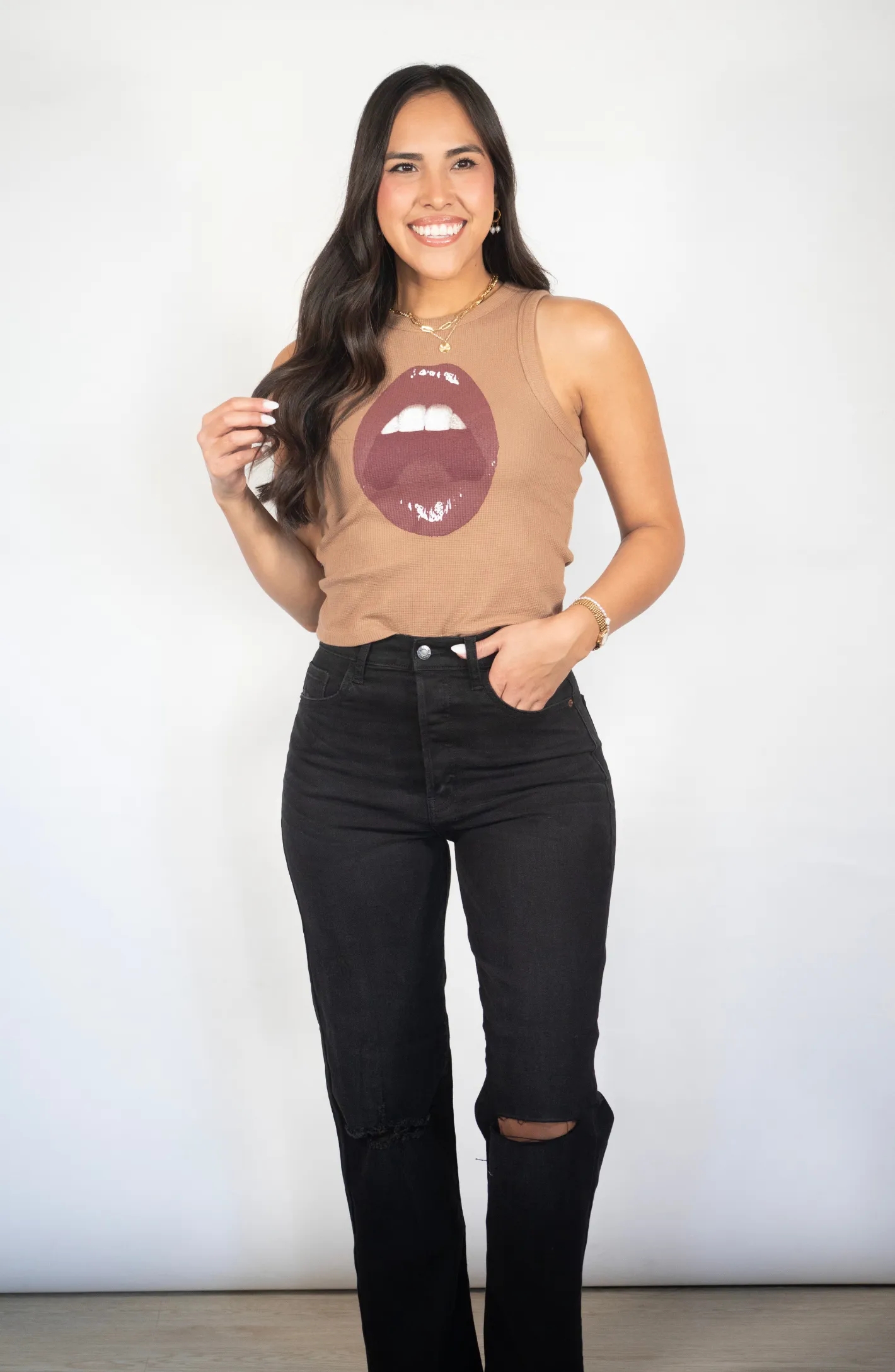 Open Mouth Brown Graphic Tank Top