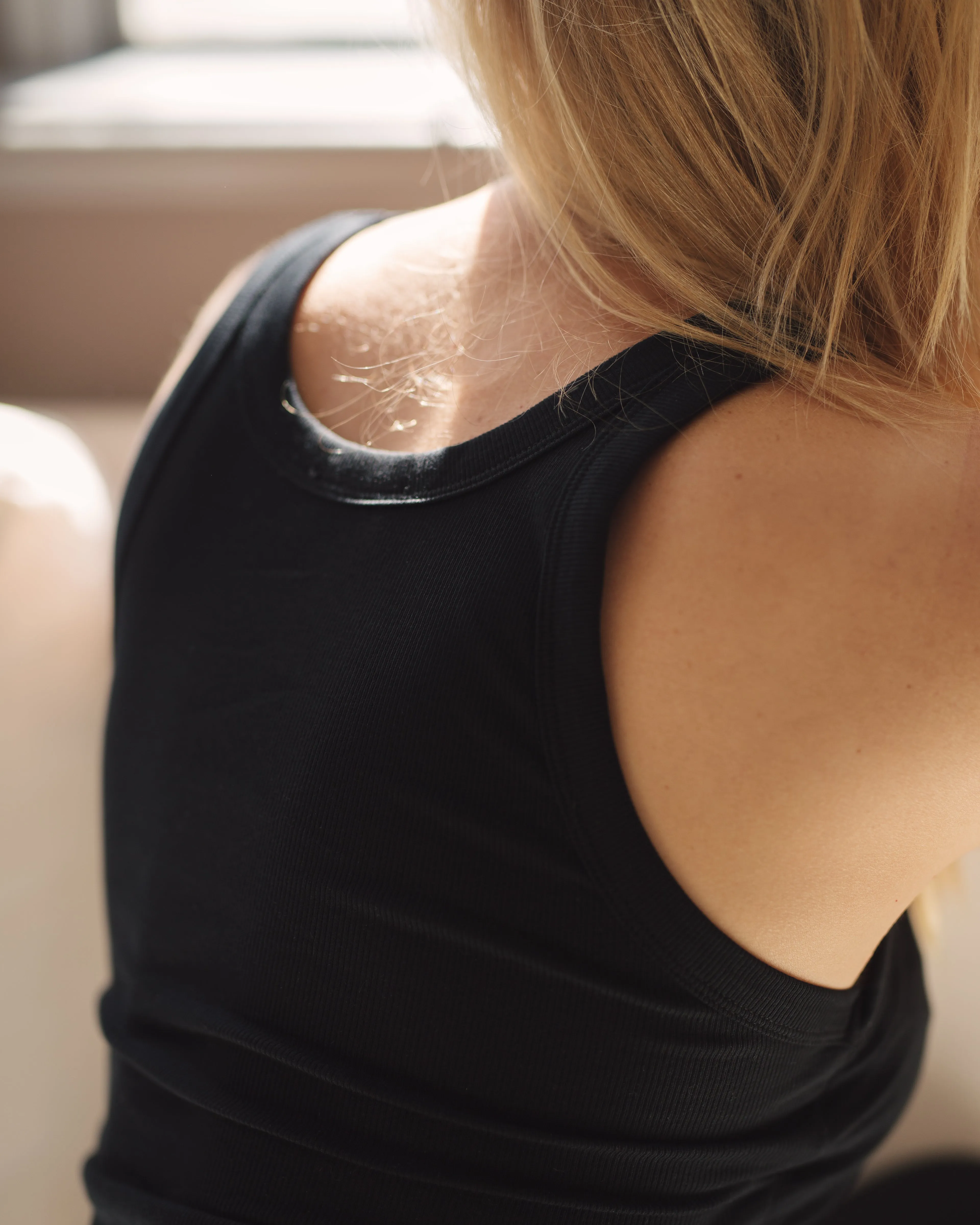 Ribbed Nursing Tanks (2-pack Black & White)