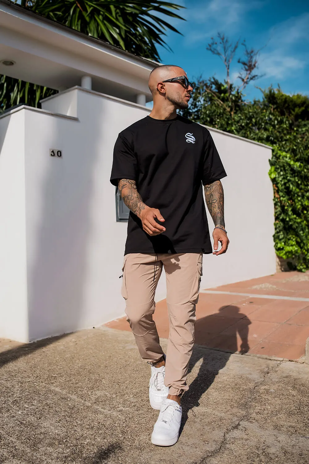 Script Core Tee - Black/White