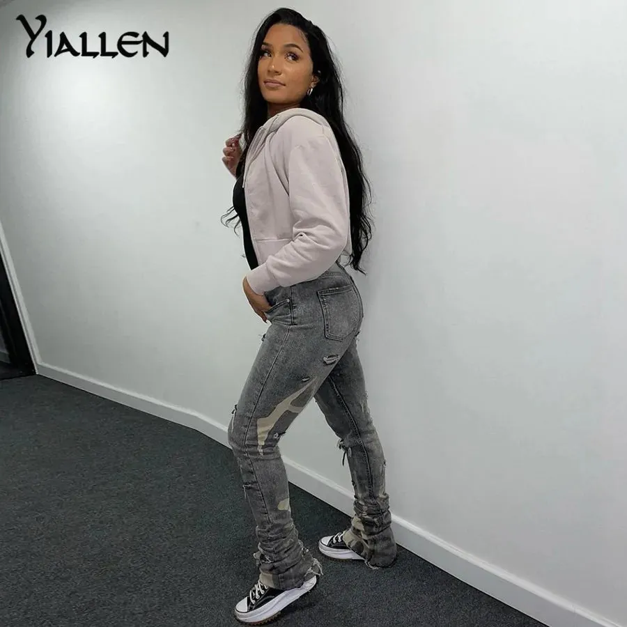 Torn Jeans Woman's