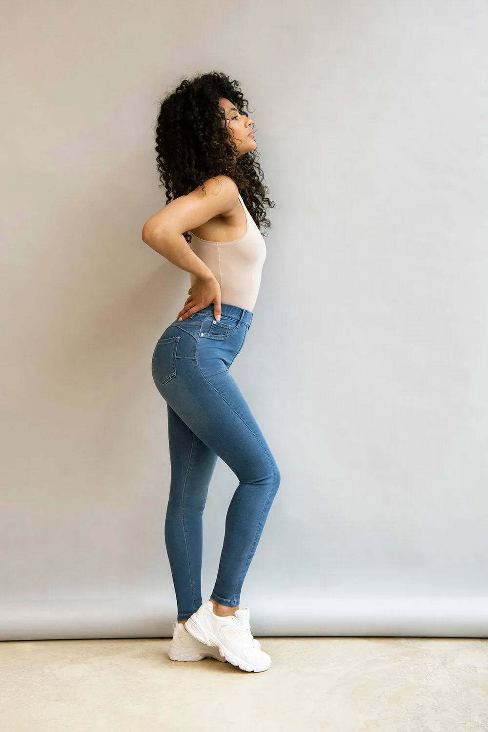Ultimate Jeggings - Mid Blue