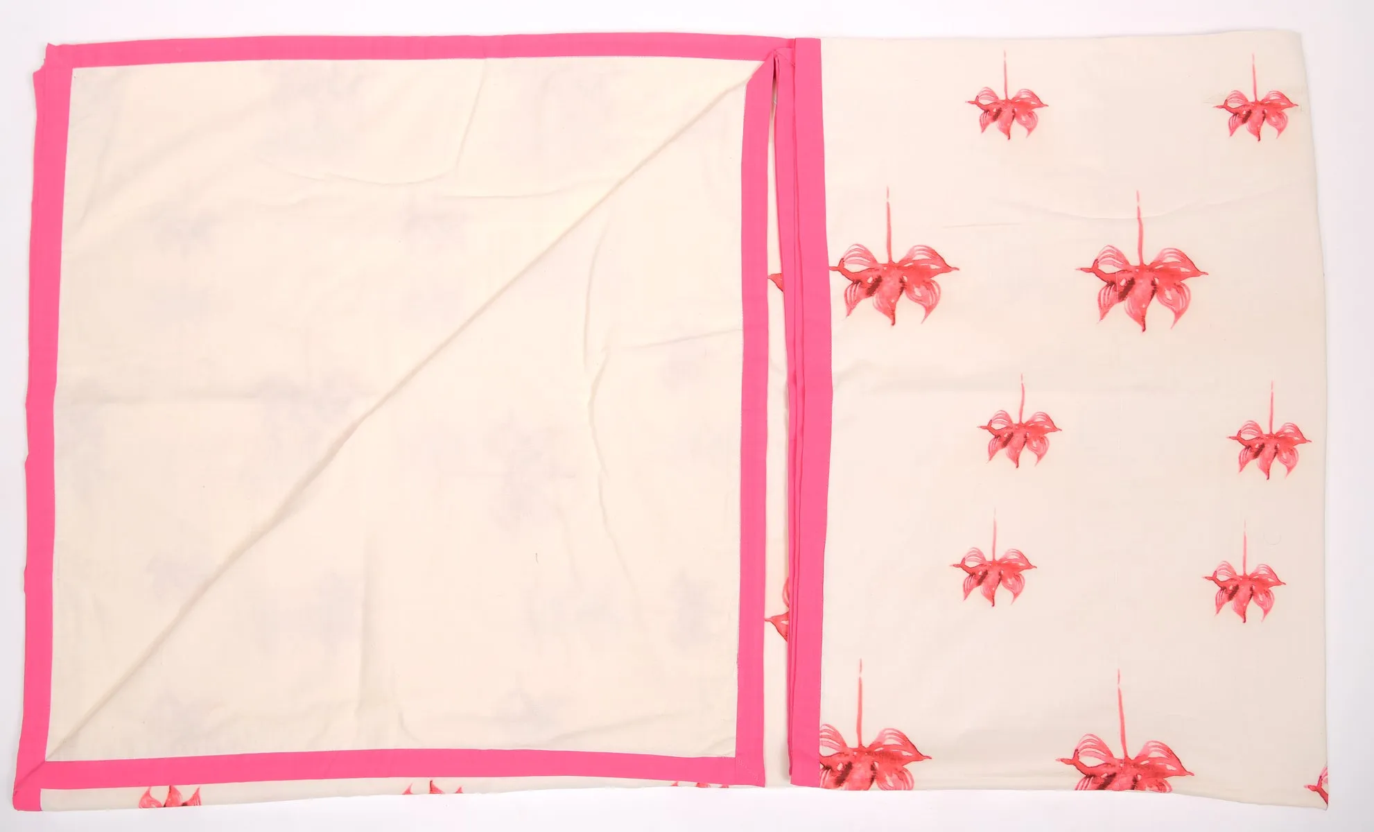 White And Red Floral Printed Duvet/ Dohar
