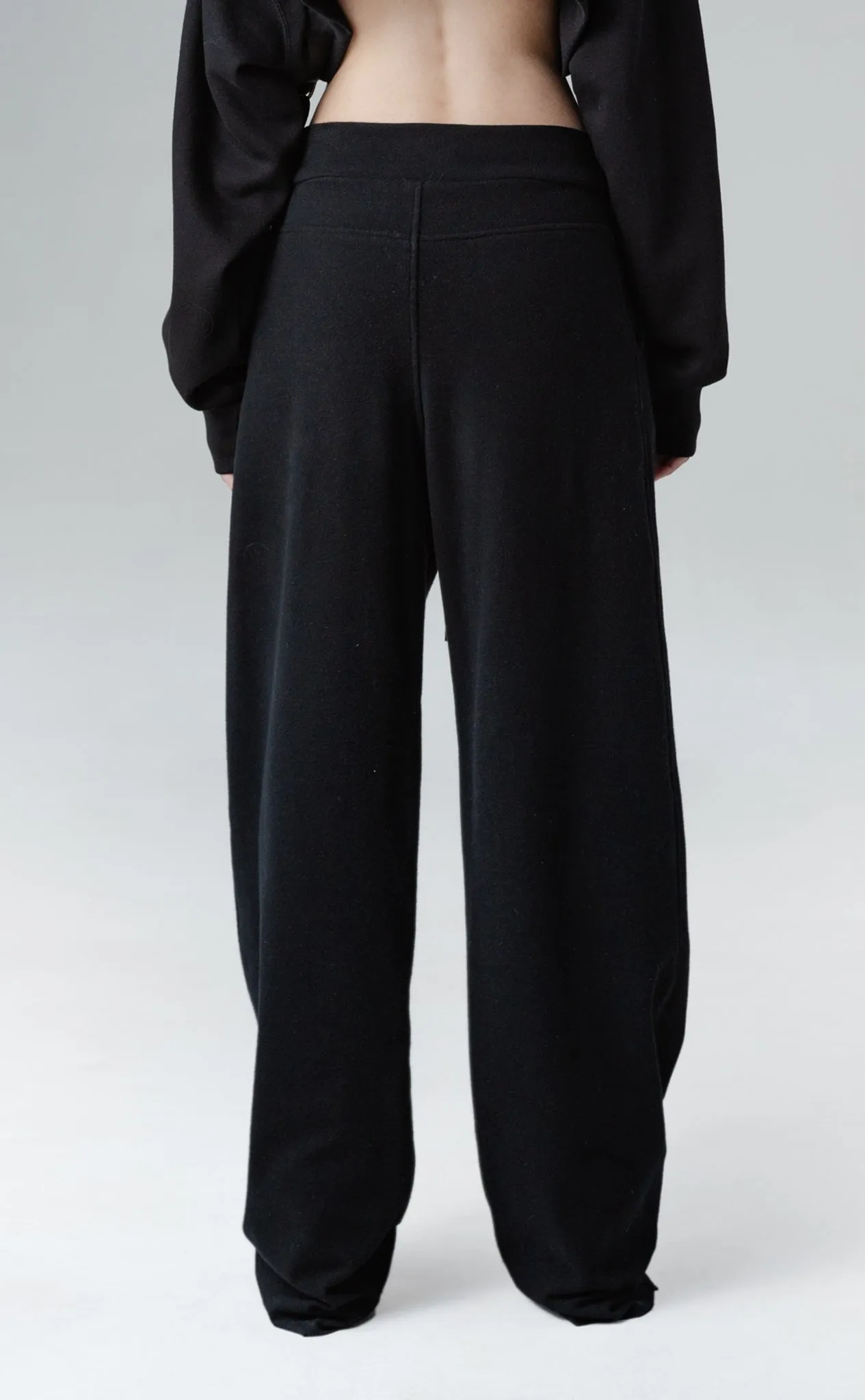 Wide leg sweatpants